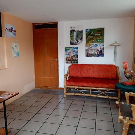 Hostal Rincon Del Turista Otavalo Exterior foto