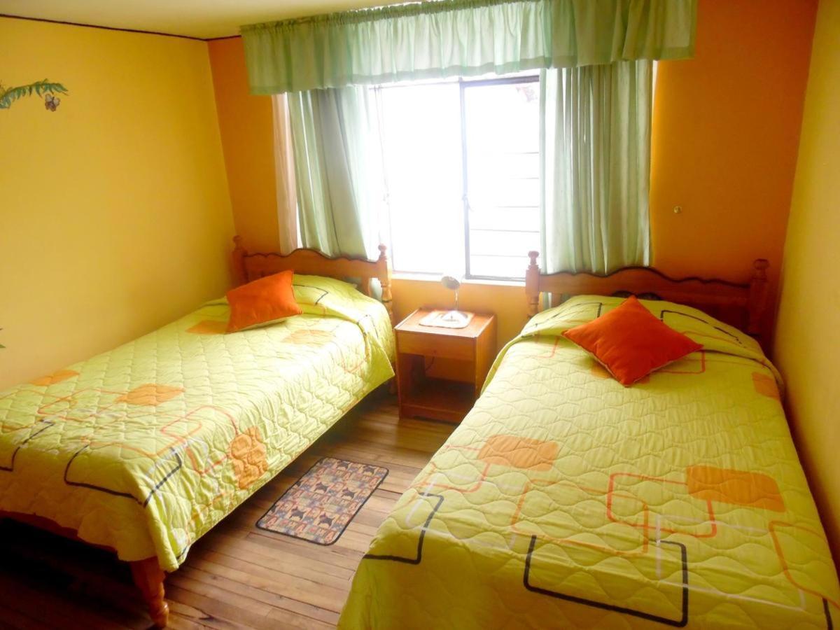 Hostal Rincon Del Turista Otavalo Exterior foto